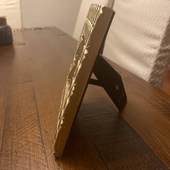 Max Studio Home 4x4 gold picture frame - Picture 3 of 6